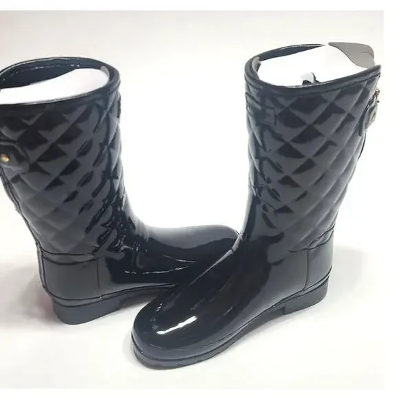 Hunter refined gloss quilt short black boots women's size 7